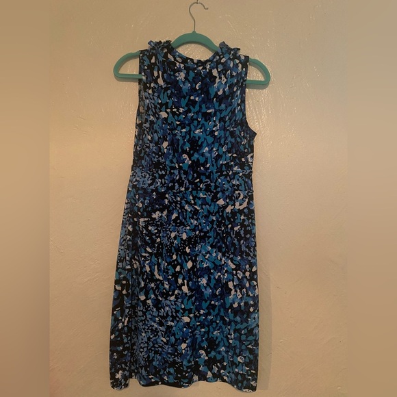 B. Calm Sleeveless Dress - Picture 2 of 2